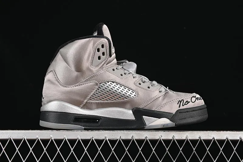 All categories Air Jordan Jordan series basketball shoes Air Jordan 5 Air Jordan 5 Retro "Wings" AJ5 Joe 5 silver silk IO2038-001